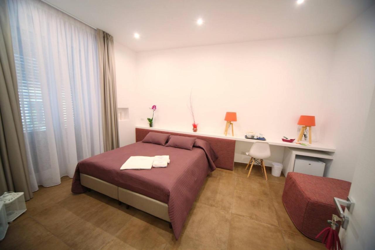 Essence Bed & Breakfast Barletta Dış mekan fotoğraf